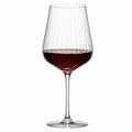 Copa de vino 650 ml de vidrio transparente con relieve acanalado y tallo largo