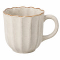 Taza de cerámica 350 ml beige moteada con borde ondulado