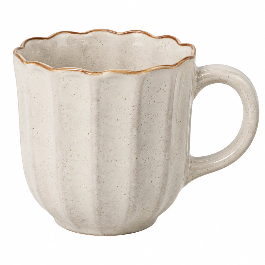 Taza de cerámica 350 ml beige moteada con borde ondulado